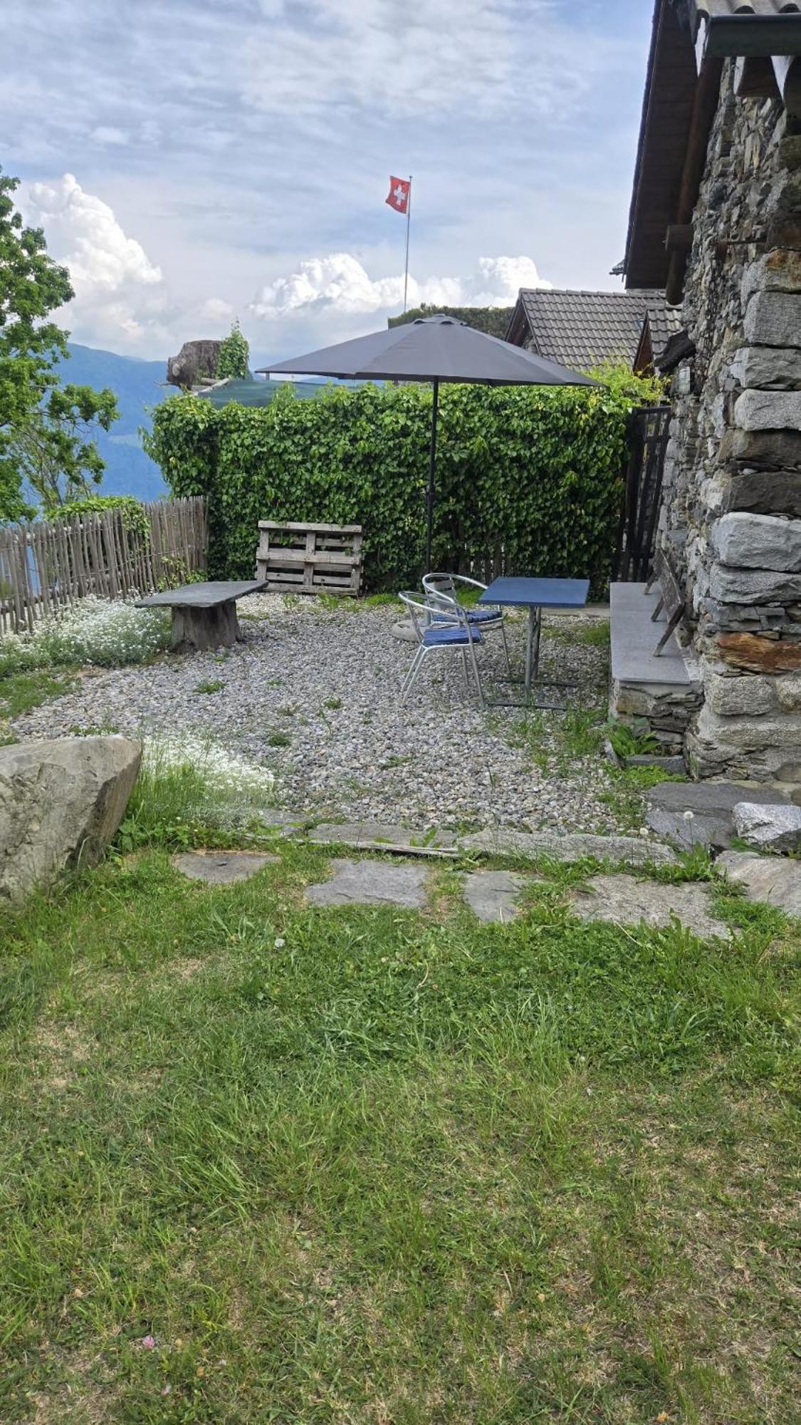 Casa Poiana Villa Ronco sopra Ascona Rom bilde